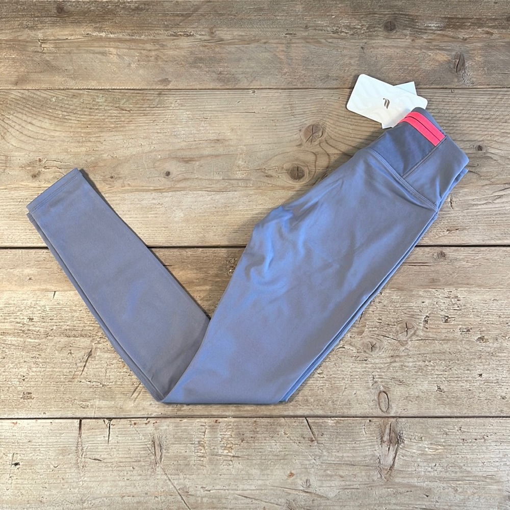 NWT- Fabletics Trinity High-Waisted Pocket Legging- QUARRY GREY - Brand New!!